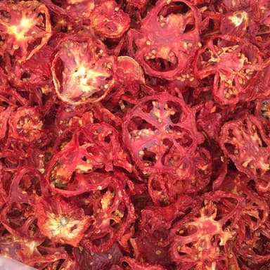 اسلایس گوجه خشک